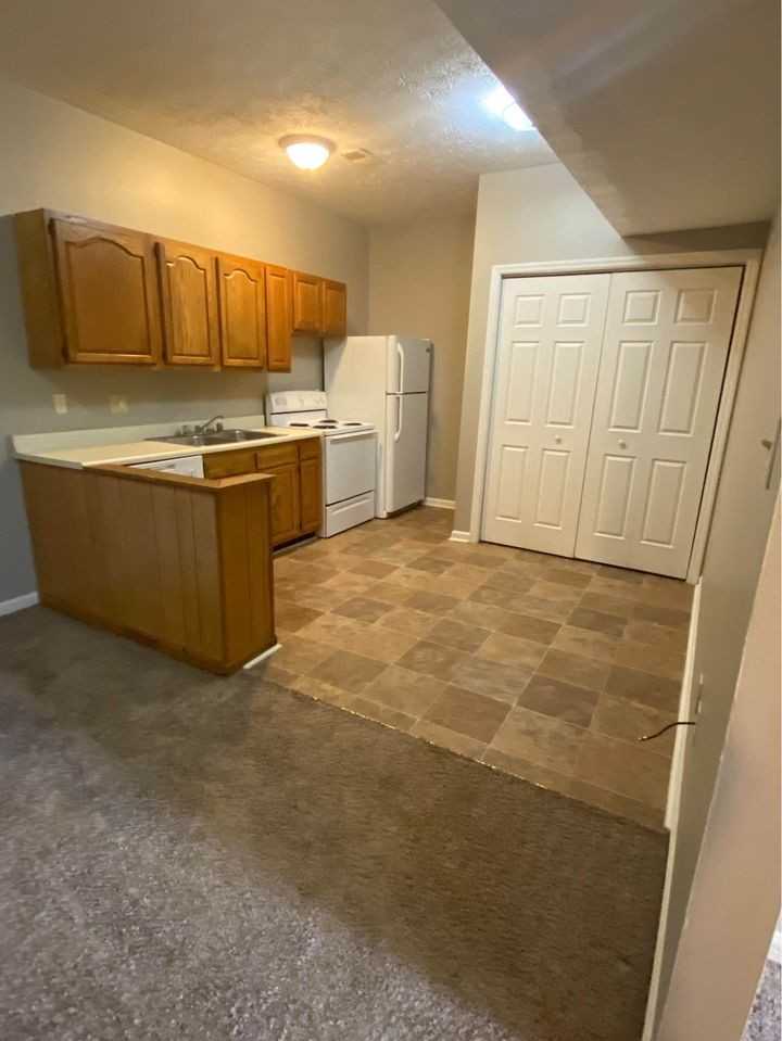 712 Marietha Dr - Photo 4 of 9