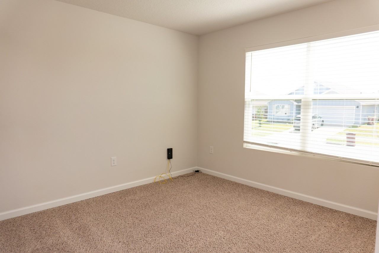 216 Laurel Hill St #304 - Photo 7 of 37
