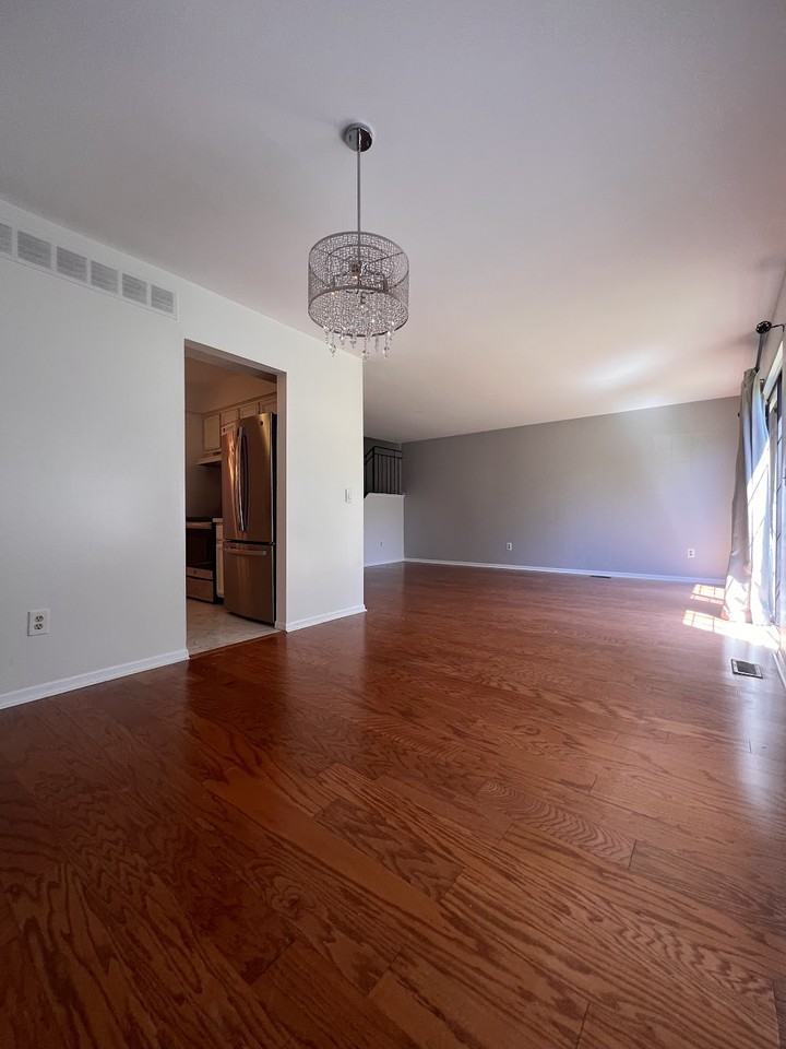 26716 Summerdale - 1 #1 - Photo 4 of 18
