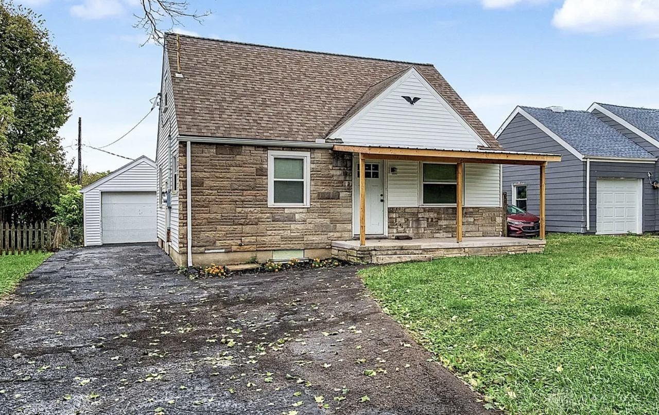 1742 S Smithville Rd #1 - Photo 3 of 28