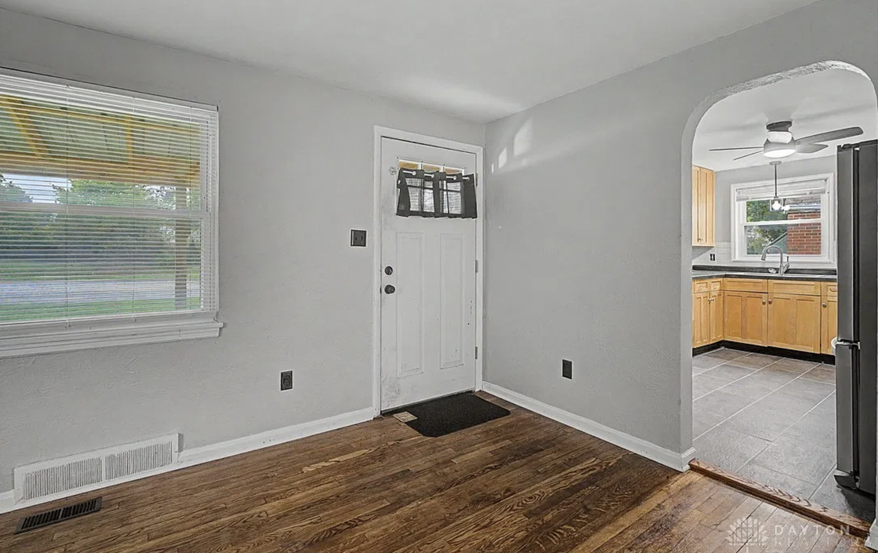 1742 S Smithville Rd #1 - Photo 5 of 28