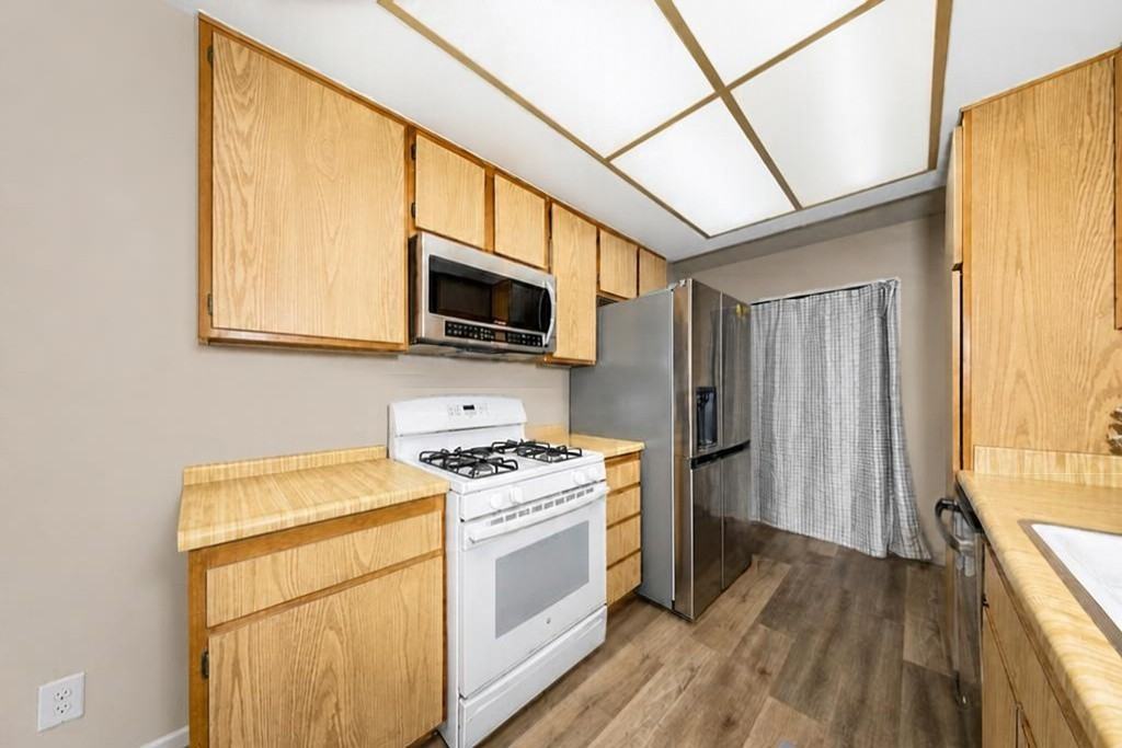 3180 Little Mountain Dr #1 - Photo 3 of 15