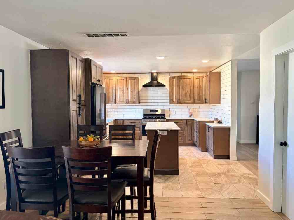12813 Turquoise Ave Ne #1 - Photo 5 of 38