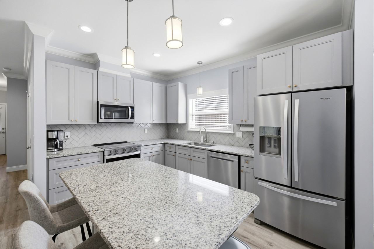 341 Columbus St #1 - Photo 7 of 50