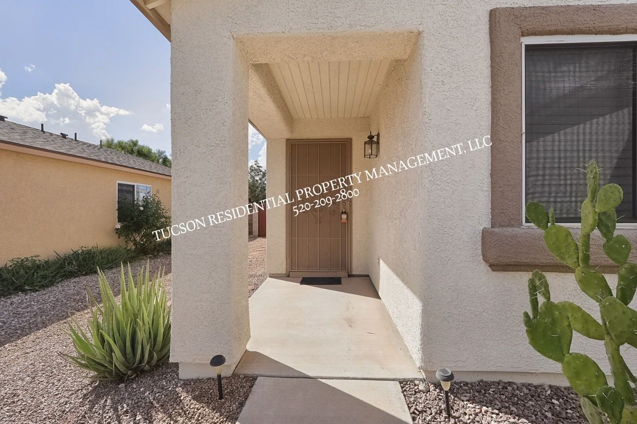 3576 S Harrison Shadow Way #1 - Photo 2 of 31