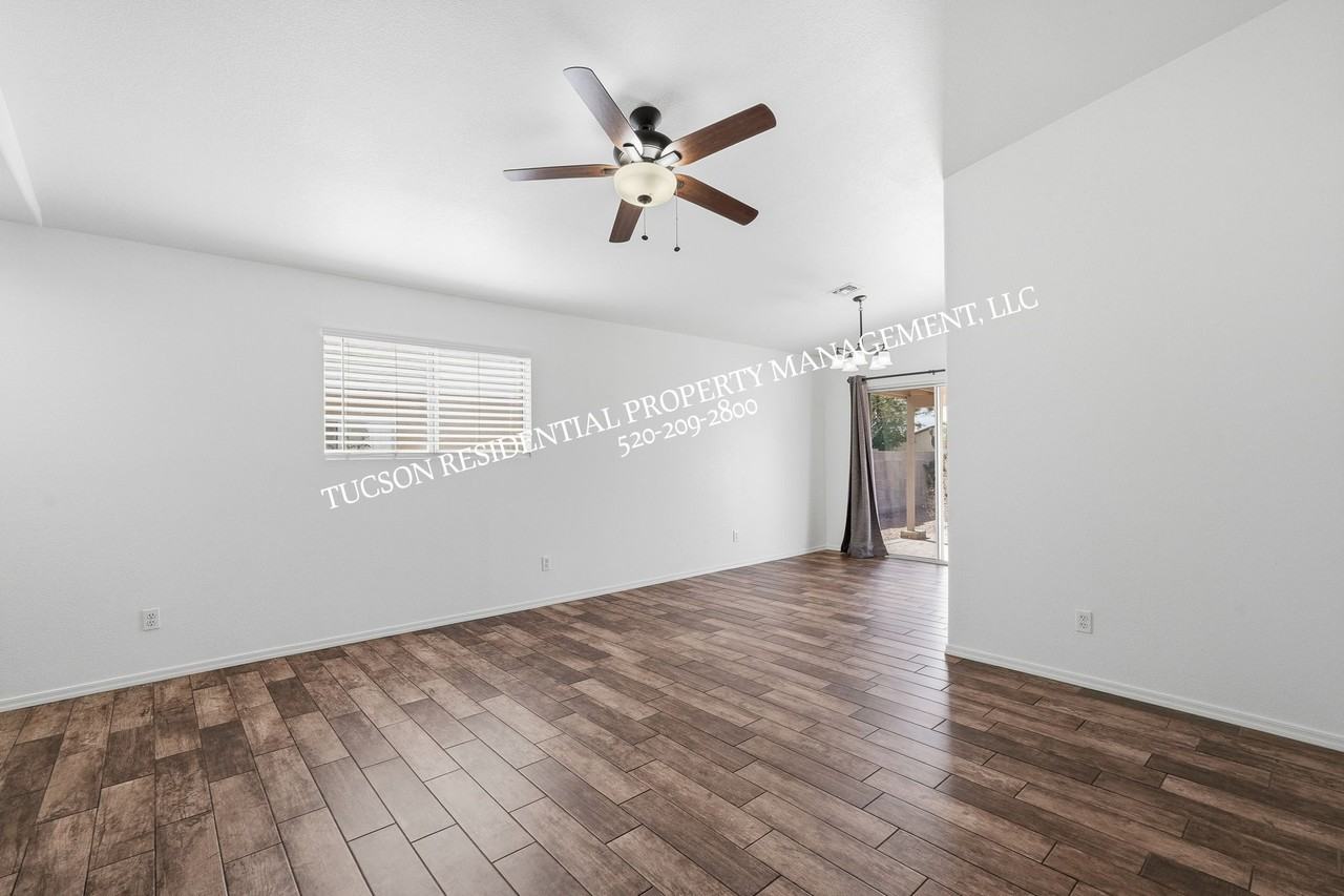 3576 S Harrison Shadow Way #1 - Photo 6 of 31