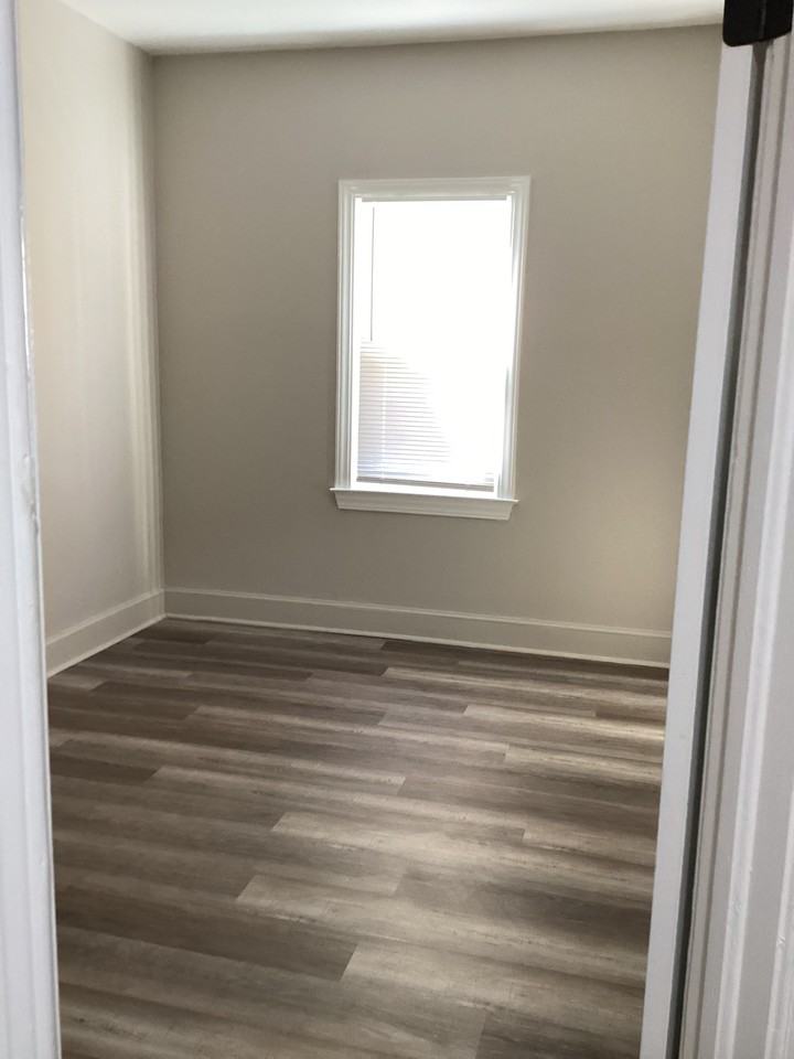 327 Revell Dr #1 - Photo 7 of 12
