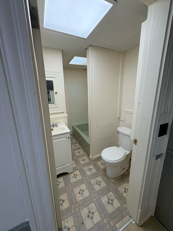 25 Spring St #3 - Photo 6 of 8