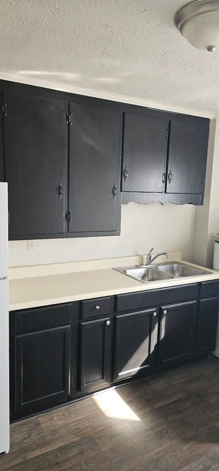 Providence Square Apartments - Photo 4 of 10