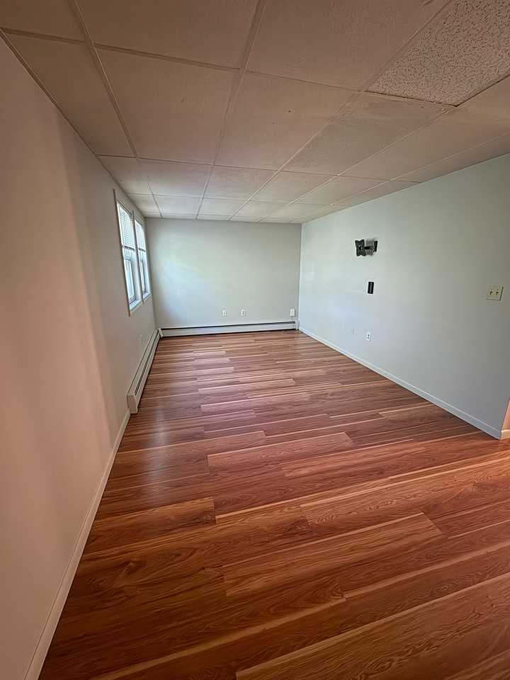 135 Glenwood Dr #3 - Photo 3 of 8