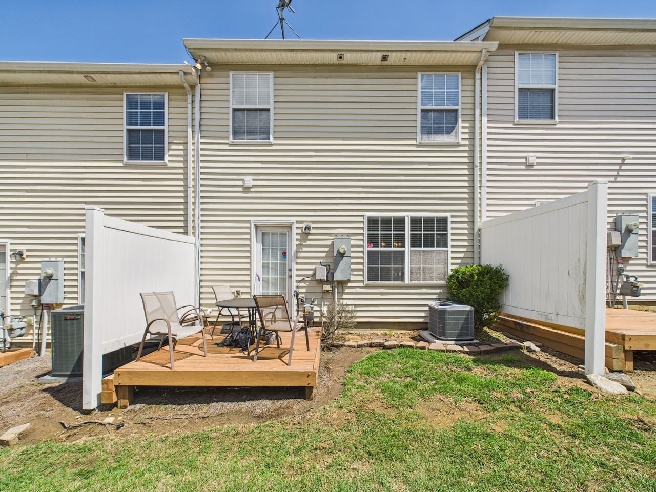 14516 Grasslands Ct #1 - Photo 6 of 10