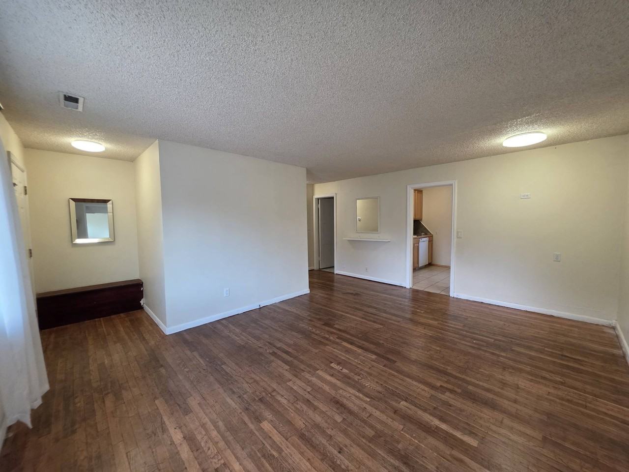 34 S Vancouver St #1 - Photo 3 of 25