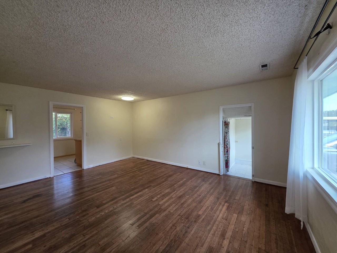 34 S Vancouver St #1 - Photo 4 of 25
