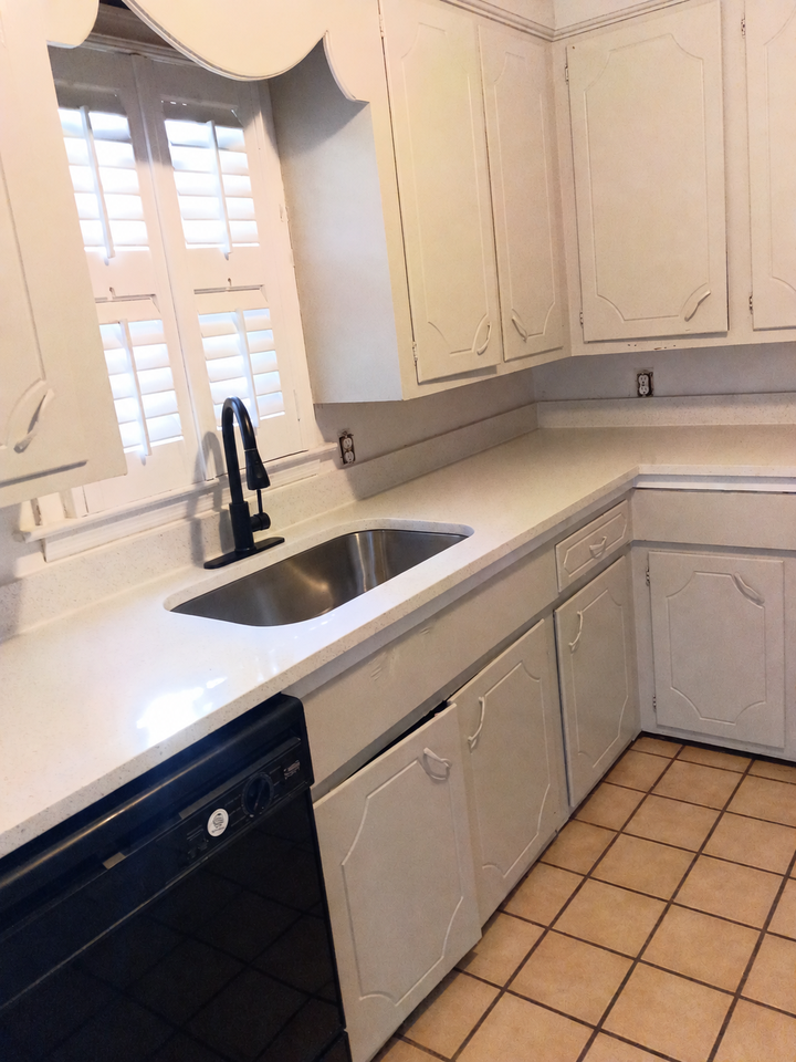 286 Forest Ave #1 - Photo 3 of 10