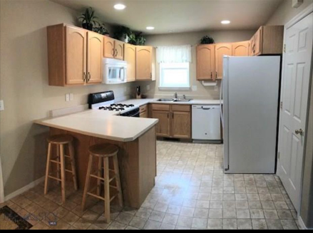 564 Green Tree Dr #1 - Photo 2 of 4