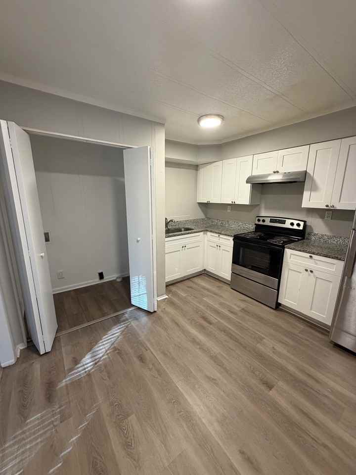 1901 South Seale RoadUNIT A #A - Photo 6 of 7