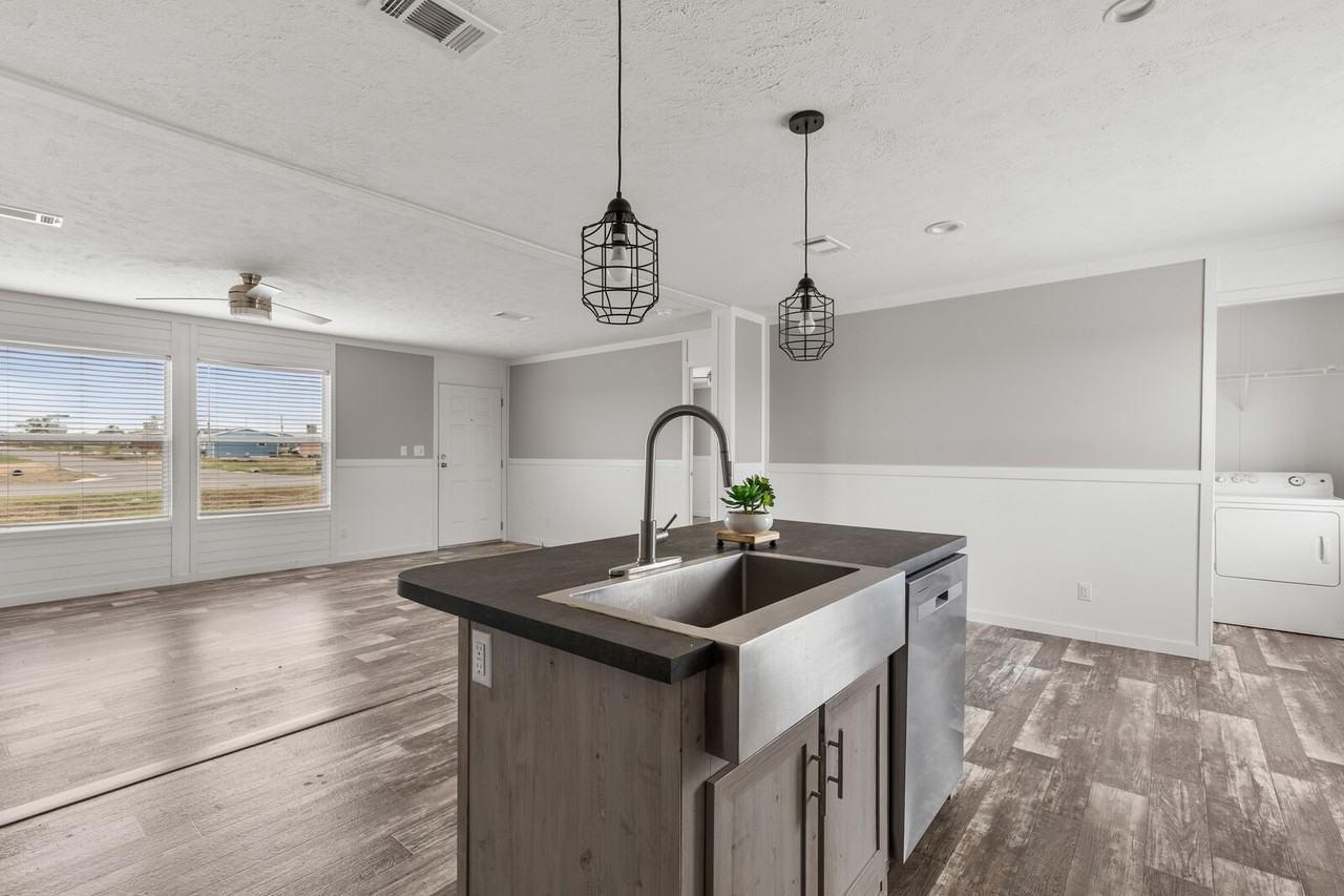 1017 Saltgrass Dr #1 - Photo 4 of 16