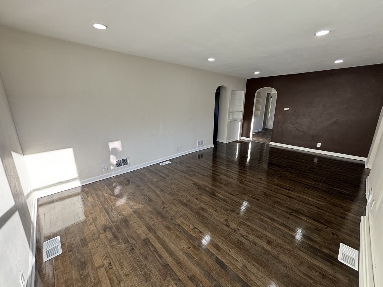 973 Williams St #1 - Photo 5 of 18