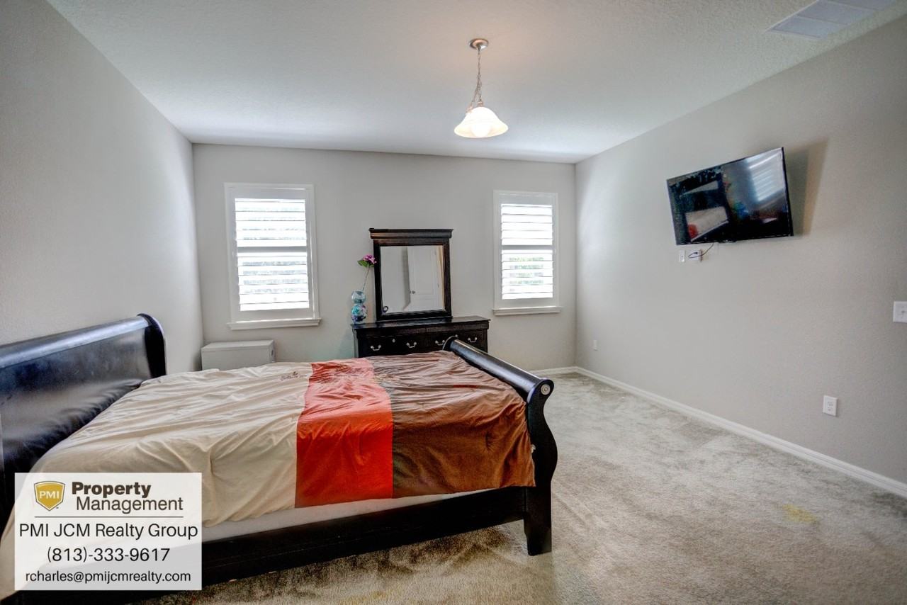 3214 Macintosh Rd #1 - Photo 5 of 22