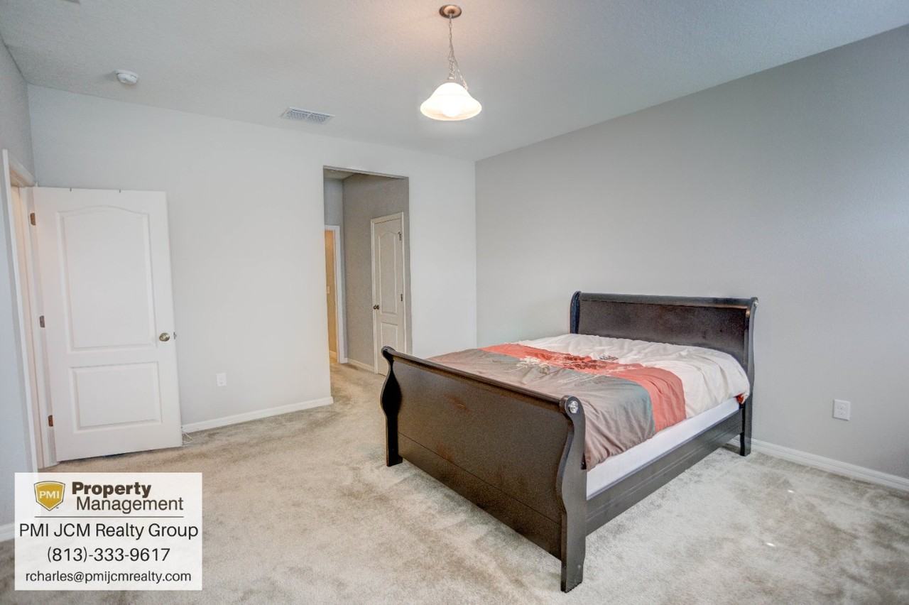 3214 Macintosh Rd #1 - Photo 6 of 22