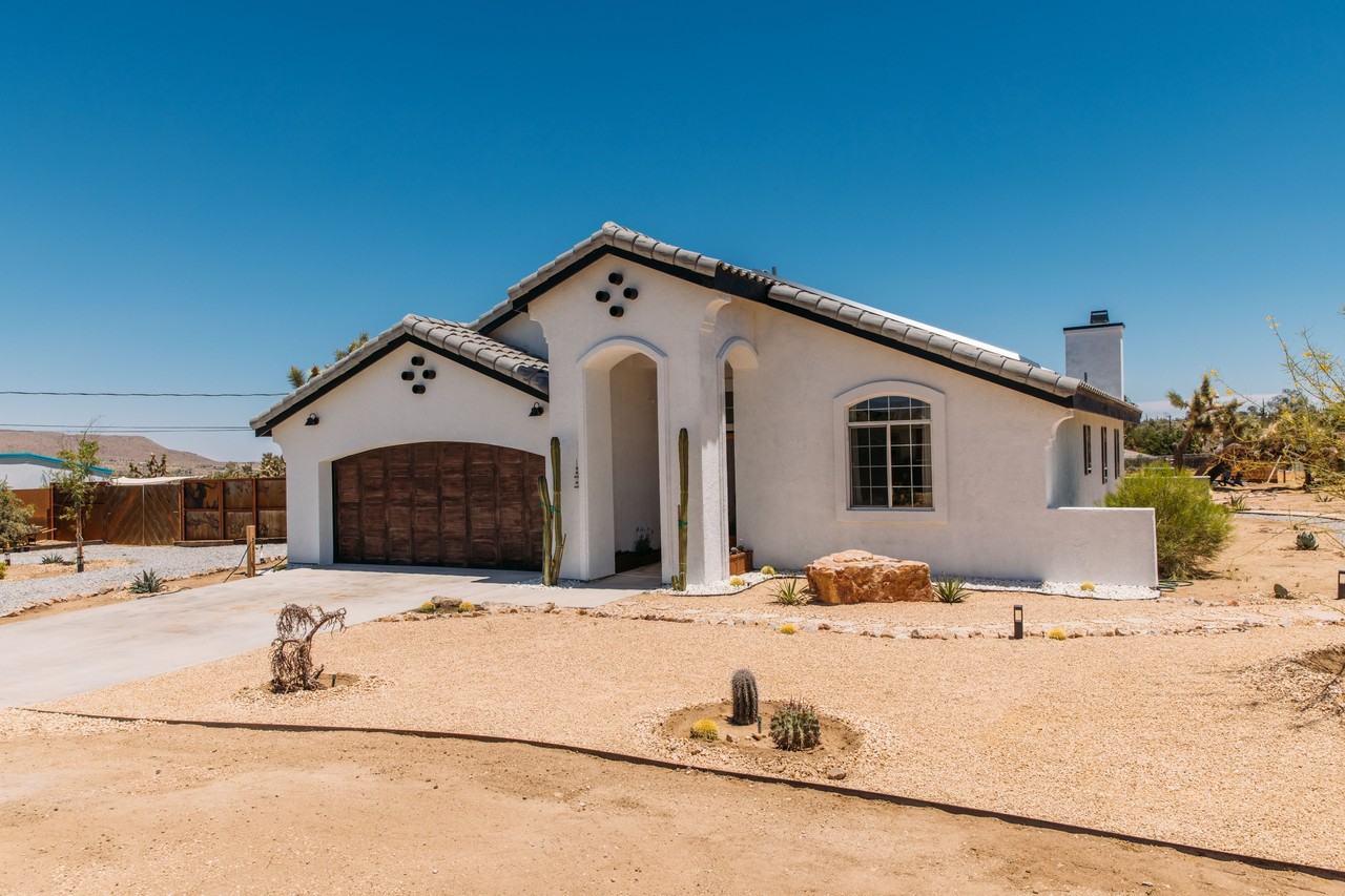 7451 Joshua View Dr #1 - Photo 2 of 28