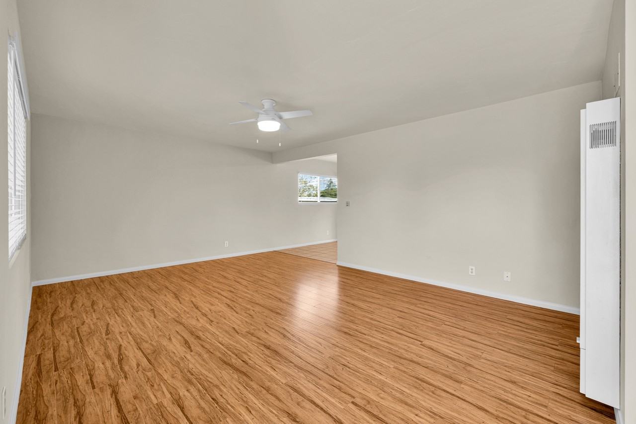 7571 Shawnee Trl #1 - Photo 4 of 27
