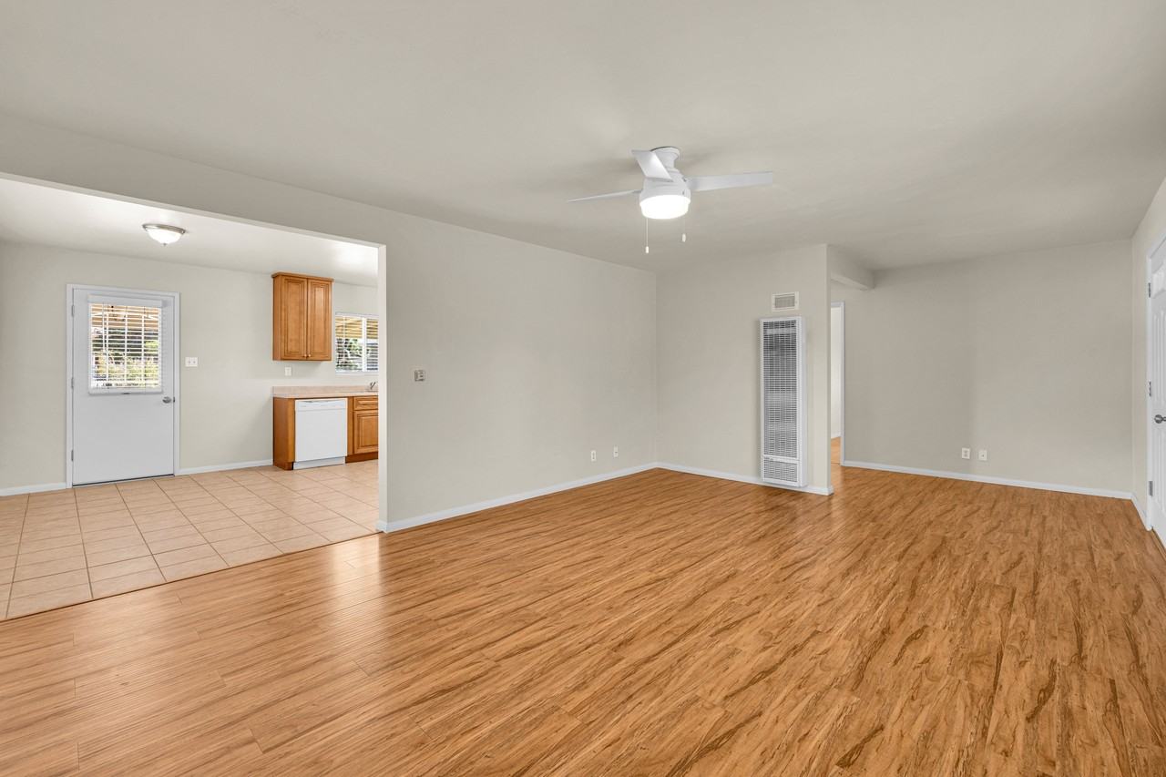 7571 Shawnee Trl #1 - Photo 5 of 27