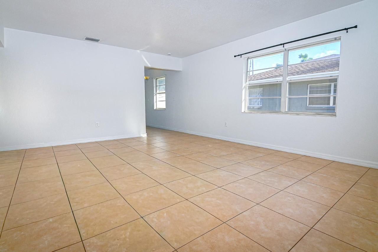 514 Pearsons Path - Photo 7 of 20