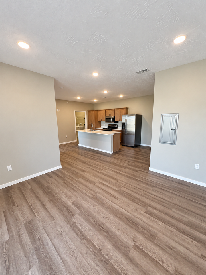 Salem Ridge Apartments - Photo 2 of 50