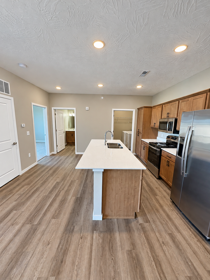 Salem Ridge Apartments - Photo 3 of 50