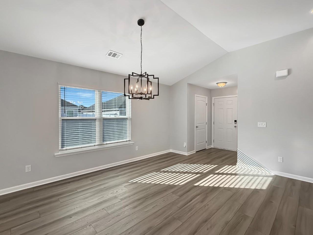 8 Virtue Ct - Photo 7 of 11