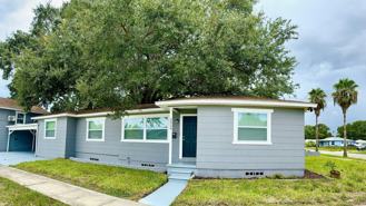 2924 13th St N - Photo 1 of 1