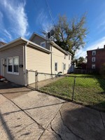 featured image of 732 W 2nd St