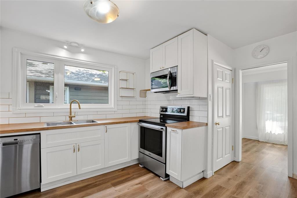1783 Mathers Ave - Photo 2 of 26