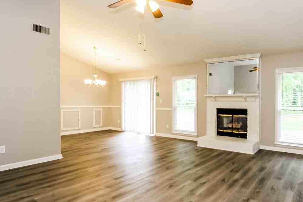 12148 Stainsby Ln - Photo 3 of 16