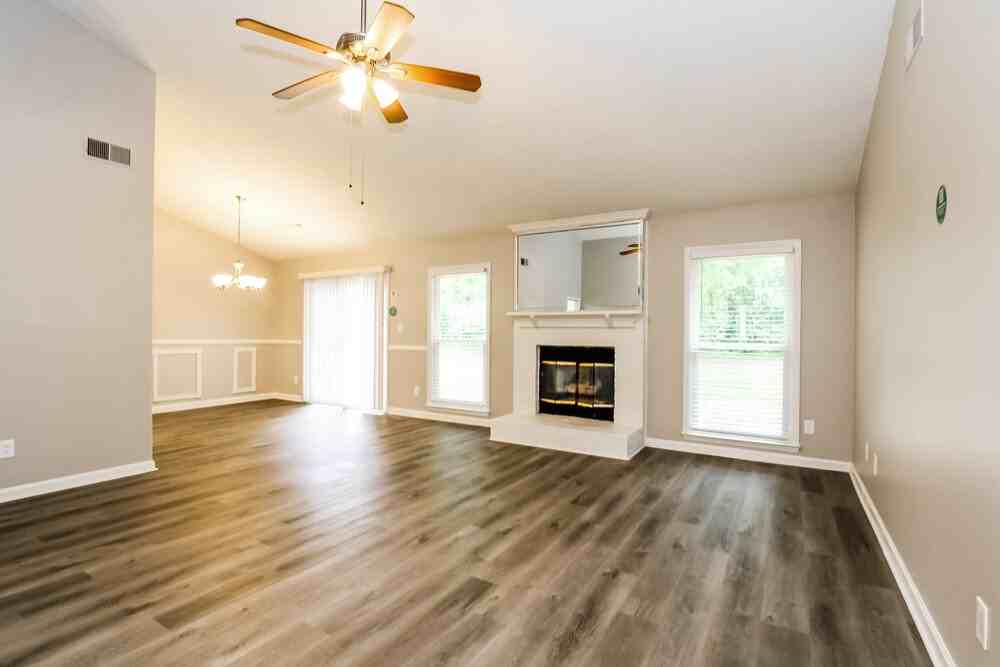 12148 Stainsby Ln - Photo 4 of 16
