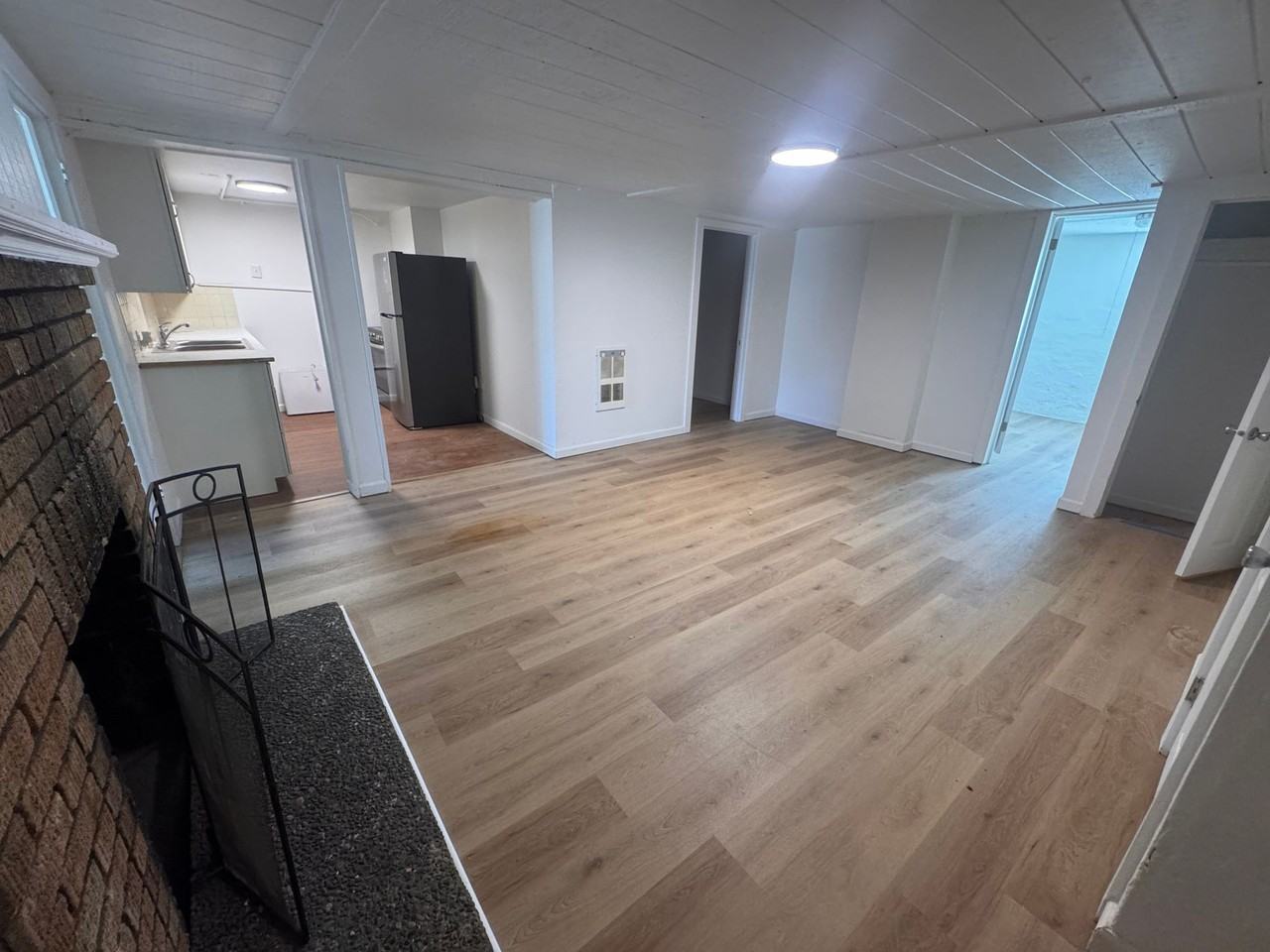 1204 West 8th - Photo 3 of 10