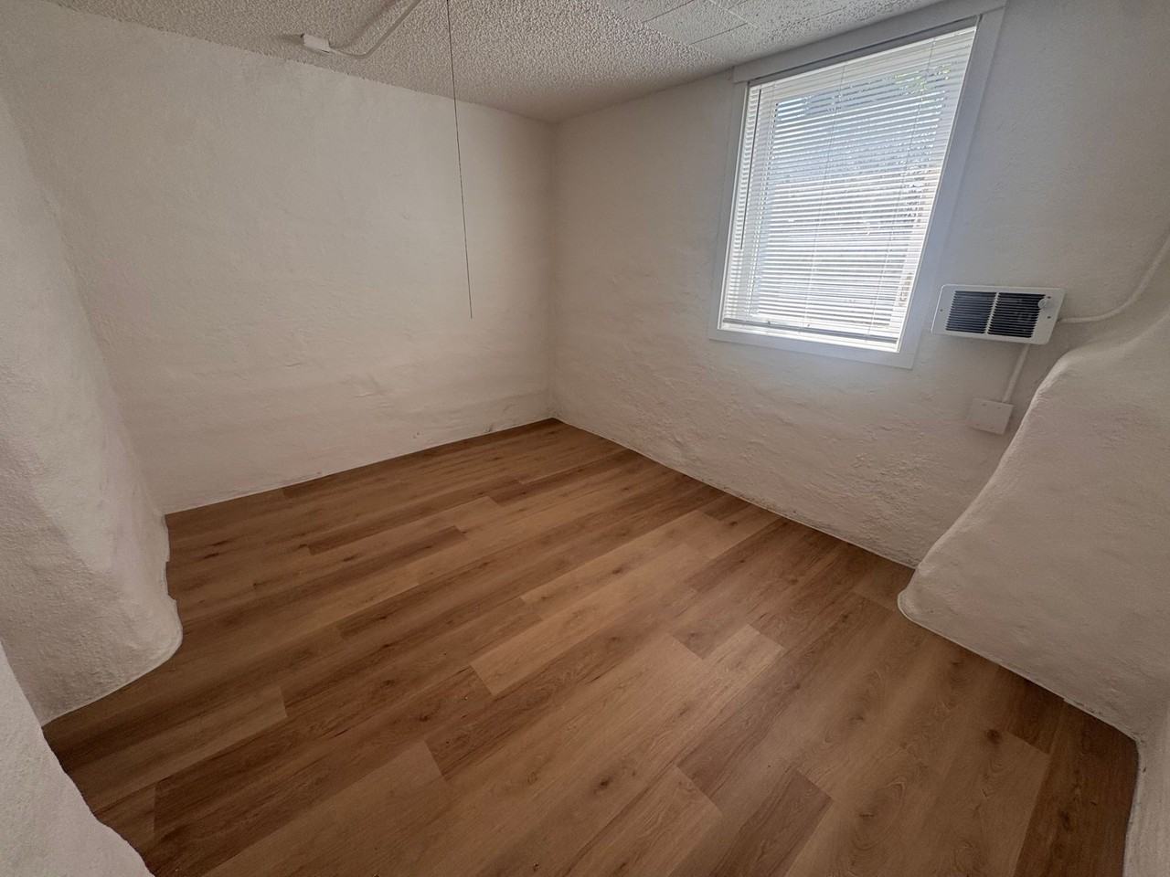 1204 West 8th - Photo 7 of 10
