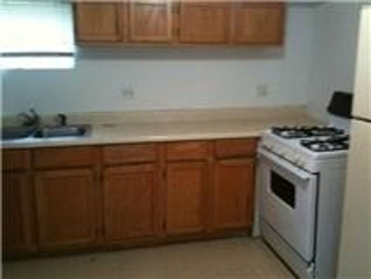 1209 and 1211 Elm - Photo 4 of 25