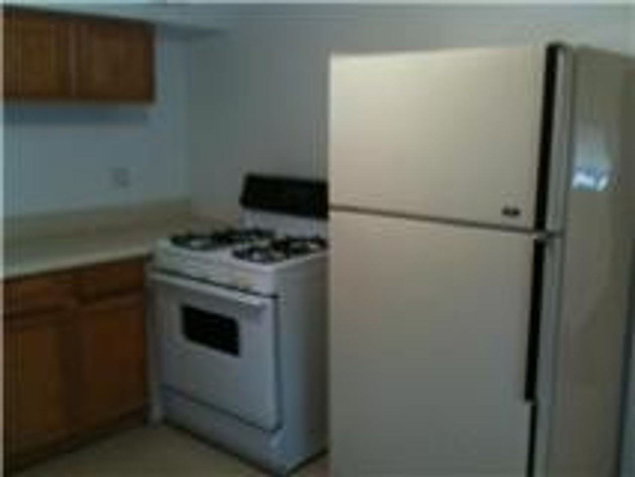 1209 and 1211 Elm - Photo 5 of 25