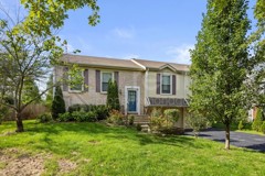 371 Larchmont Ct - Photo 1 of 1