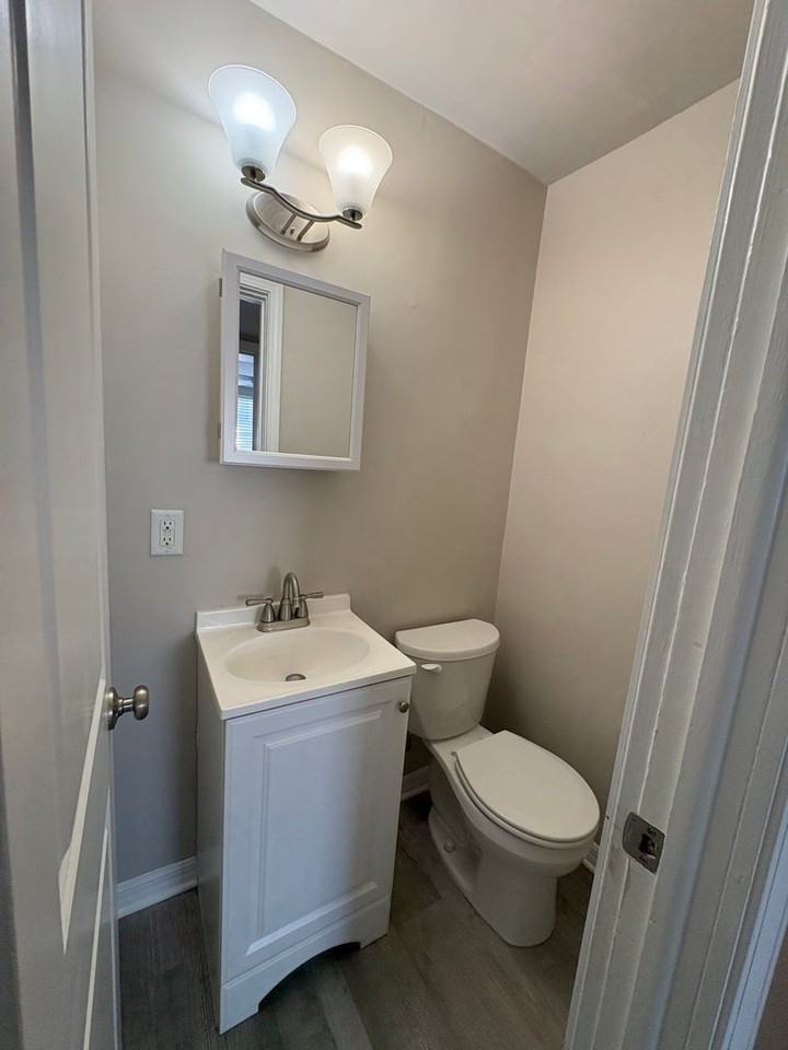 San Jose Towers 7124 - Photo 2 of 21