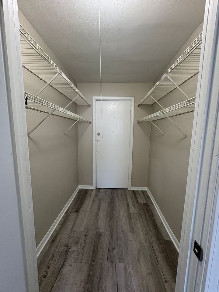 San Jose Towers 7124 - Photo 5 of 21