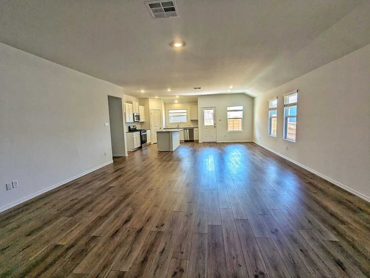 158 Gresham - Photo 6 of 17