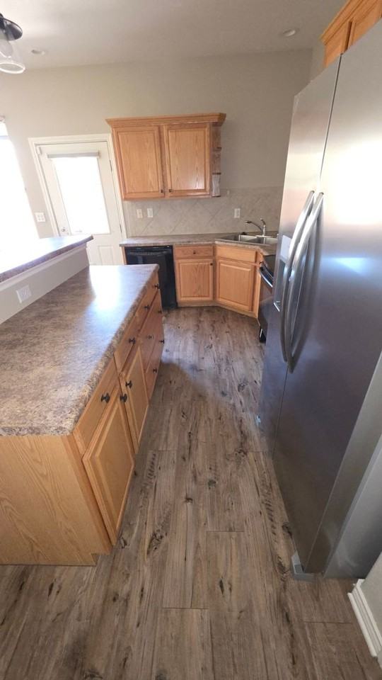 5551 29th St #616 - Photo 5 of 27