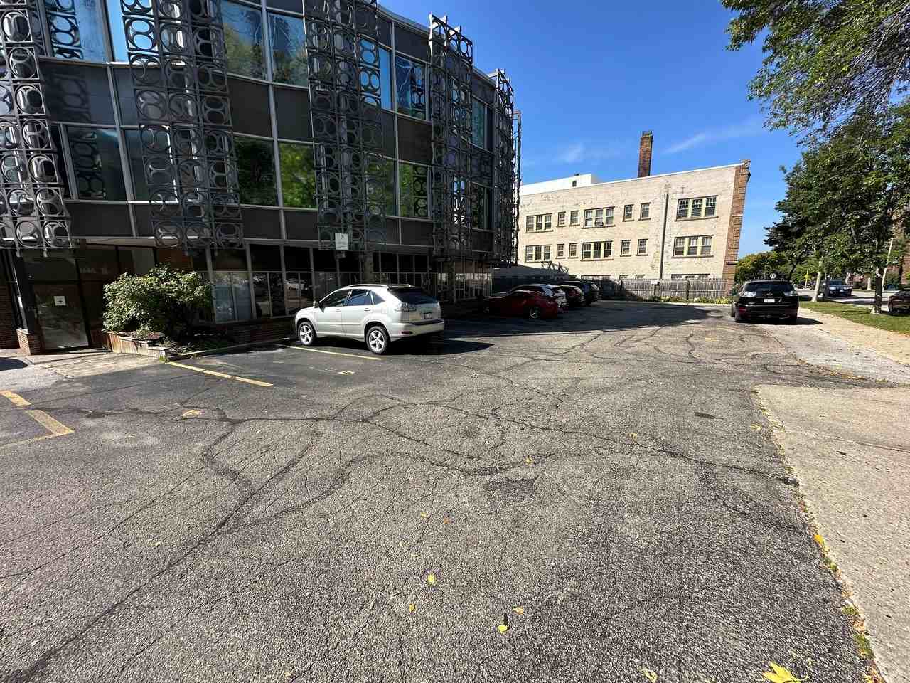 1233 N Marshall / 1222-36 N Cass - Photo 5 of 8