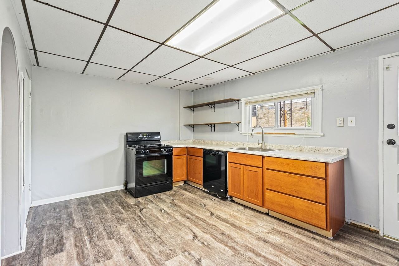 66 Highland Ave - Photo 3 of 13