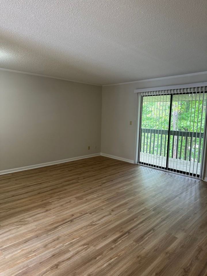 927 S Ridge Ct - Photo 5 of 12