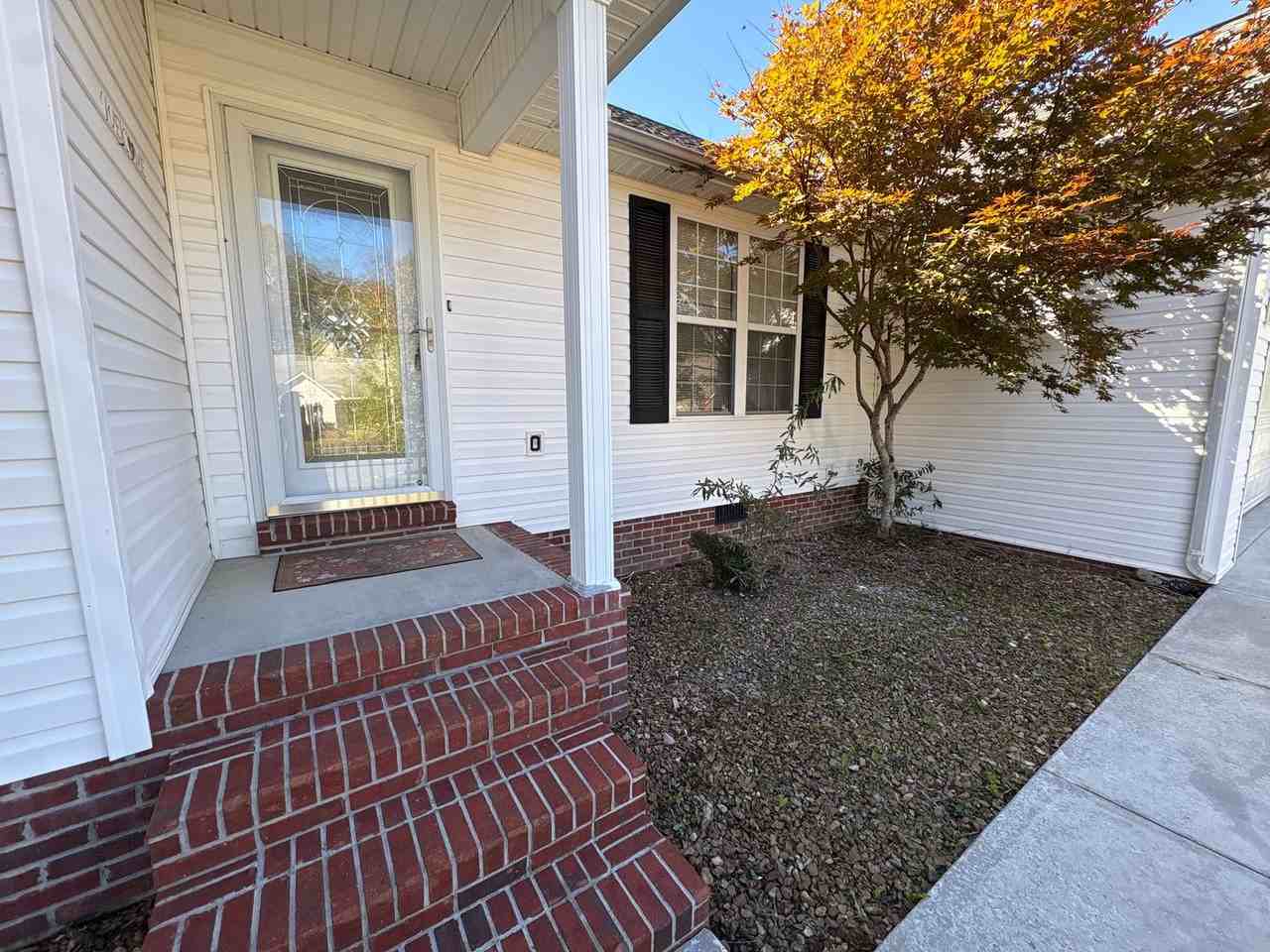 1503 5th Ave - Photo 3 of 21