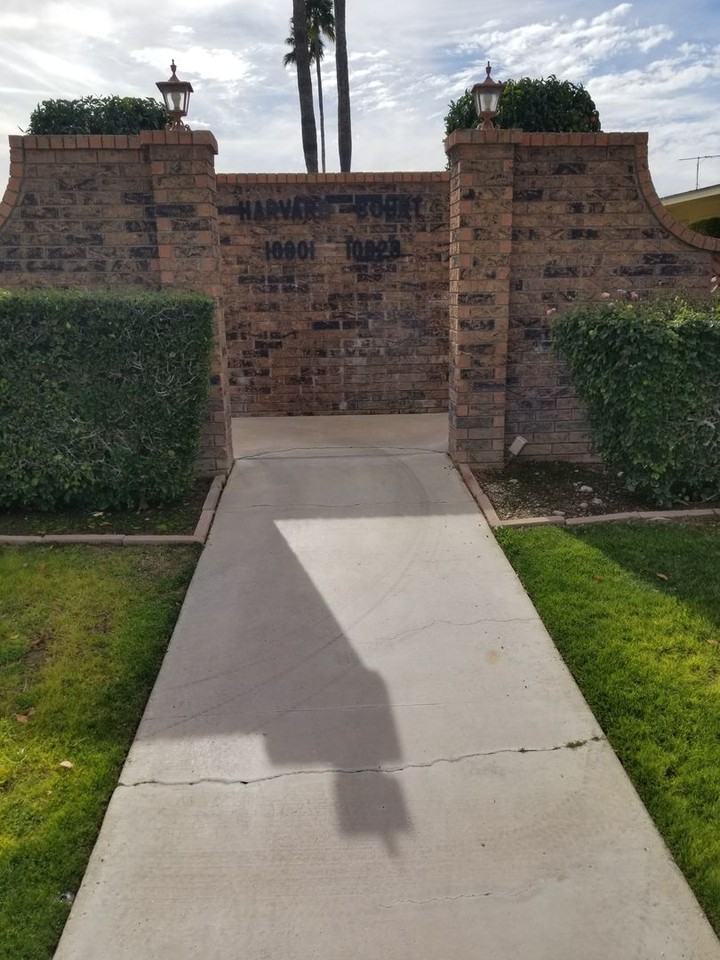 10913 W Santa Fe Dr - Photo 2 of 17